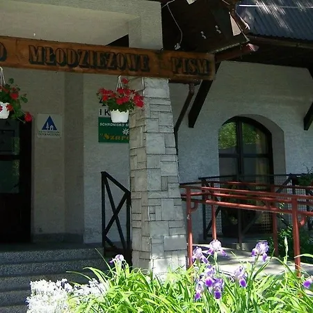 Międzynarodowe Schronisko Młodzieżowe PTSM Szarotka-3